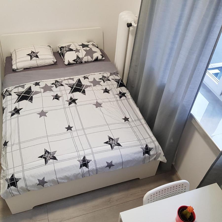 Kwatera prywatna Mirrorroom Pl Downtown *